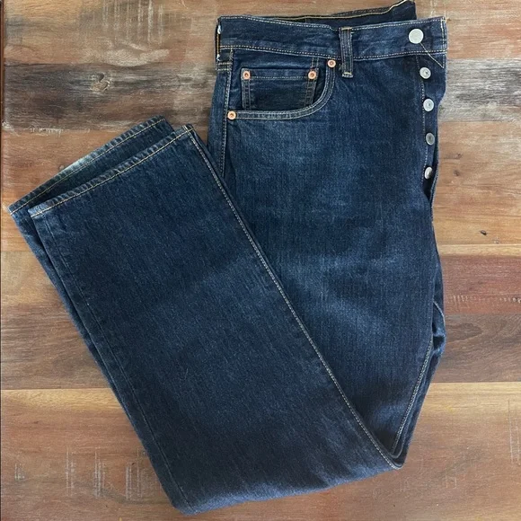 Levi's 501’s Men's Deep Indigo Jeans 36x30 - Picture 3 of 7
